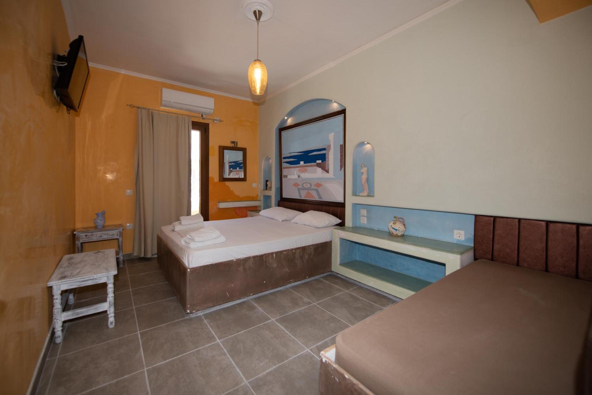 Orfeas Apartments คามารี ภายนอก รูปภาพ