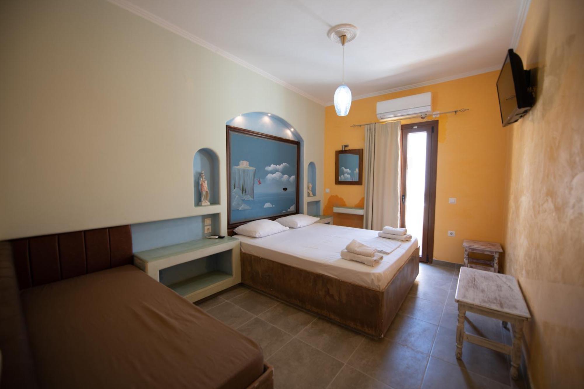 Orfeas Apartments คามารี ภายนอก รูปภาพ