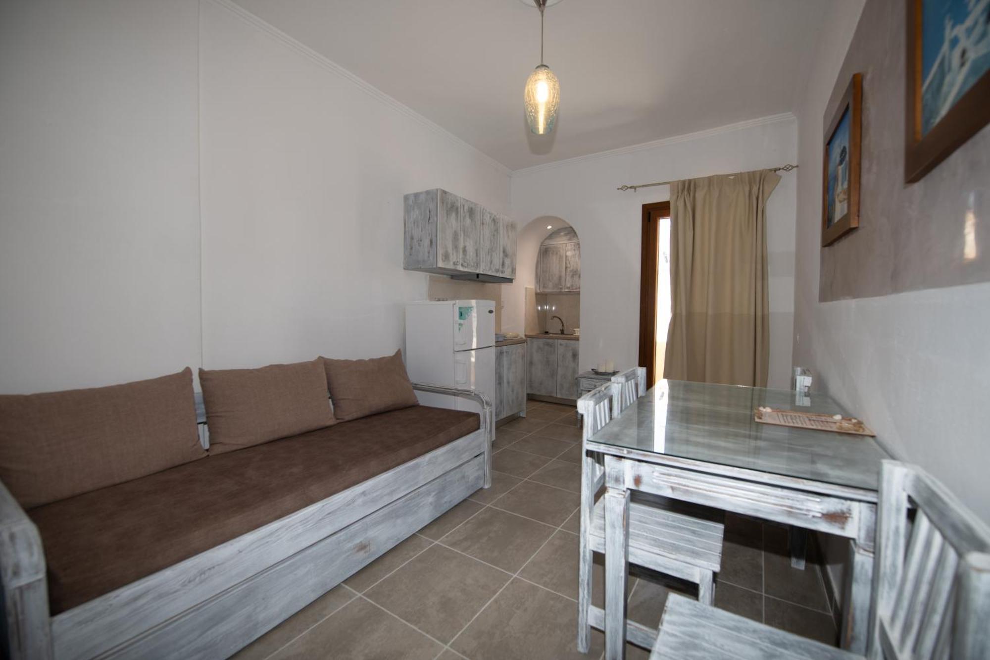 Orfeas Apartments คามารี ภายนอก รูปภาพ