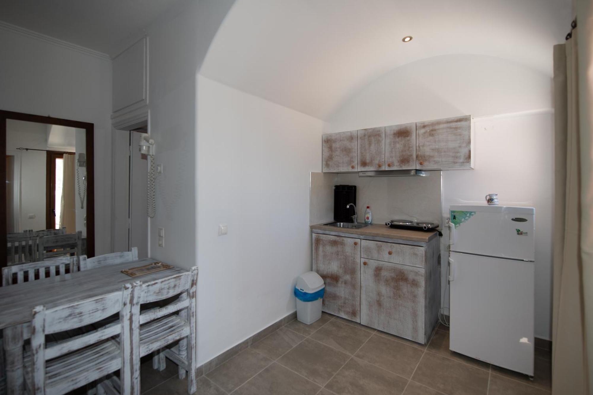 Orfeas Apartments คามารี ภายนอก รูปภาพ