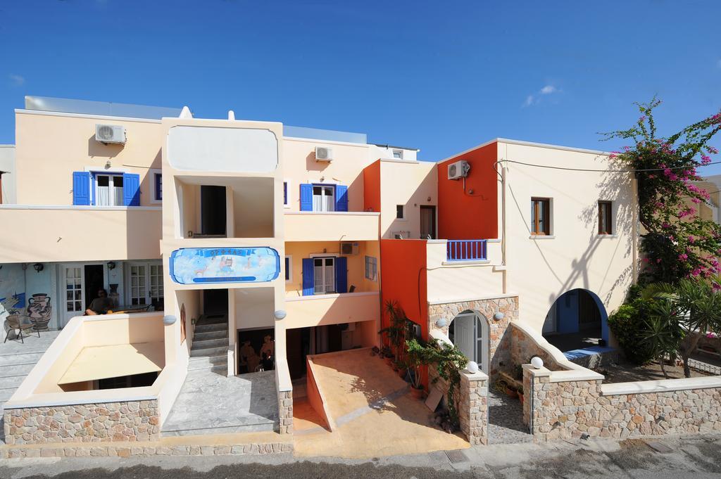 Orfeas Apartments คามารี ภายนอก รูปภาพ