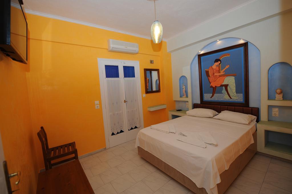 Orfeas Apartments คามารี ภายนอก รูปภาพ